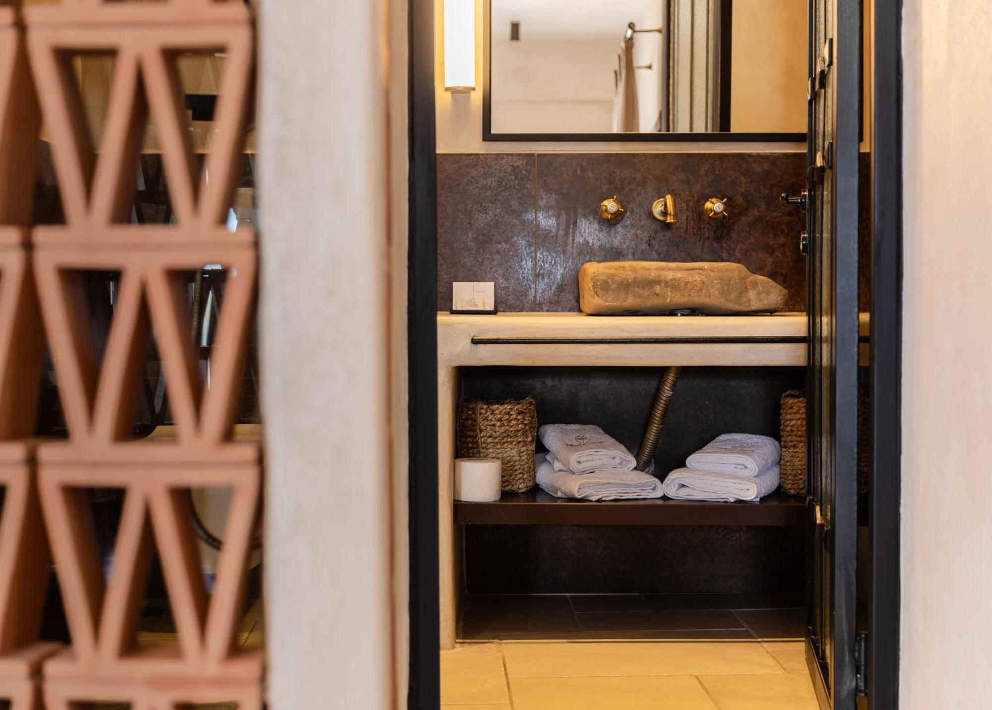 Meroviglia Boutique Hotel Imerovigli  Habitación foto